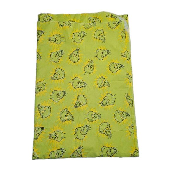 Sleigh Bell Bistro Christmas The Grinch Vinyl Part Tablecloth 52"x70" Waterproof - Picture 1 of 8